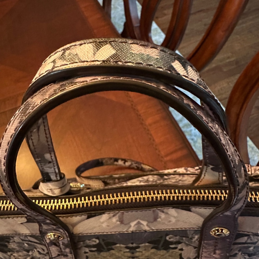 Henri Bendel West 57th Floral Kaleidoscope Saffiano Bag w/ Original Tags in EUC - Picture 7 of 15